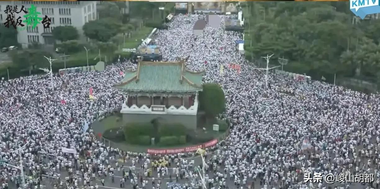 国民党举行的“我是人，我反毒台”725上凯道活动正在进行中，从网传的现场照片看，