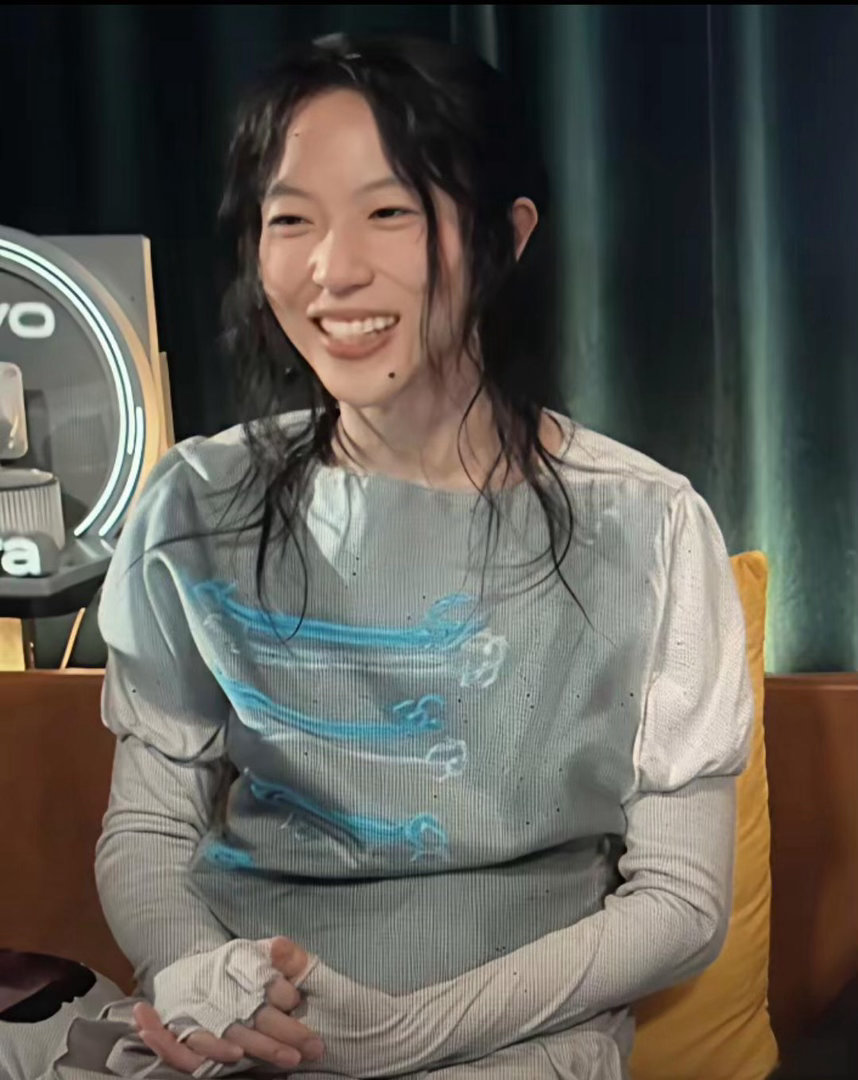 只有唱功，没有审美，来歌手干什么？说的就是窦靖童，29岁还没因为音乐本身出名果然