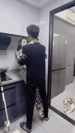 事实证明女人确实比男人好色[捂脸]好色的修养 男生的好色程度 好色是福 女生好色