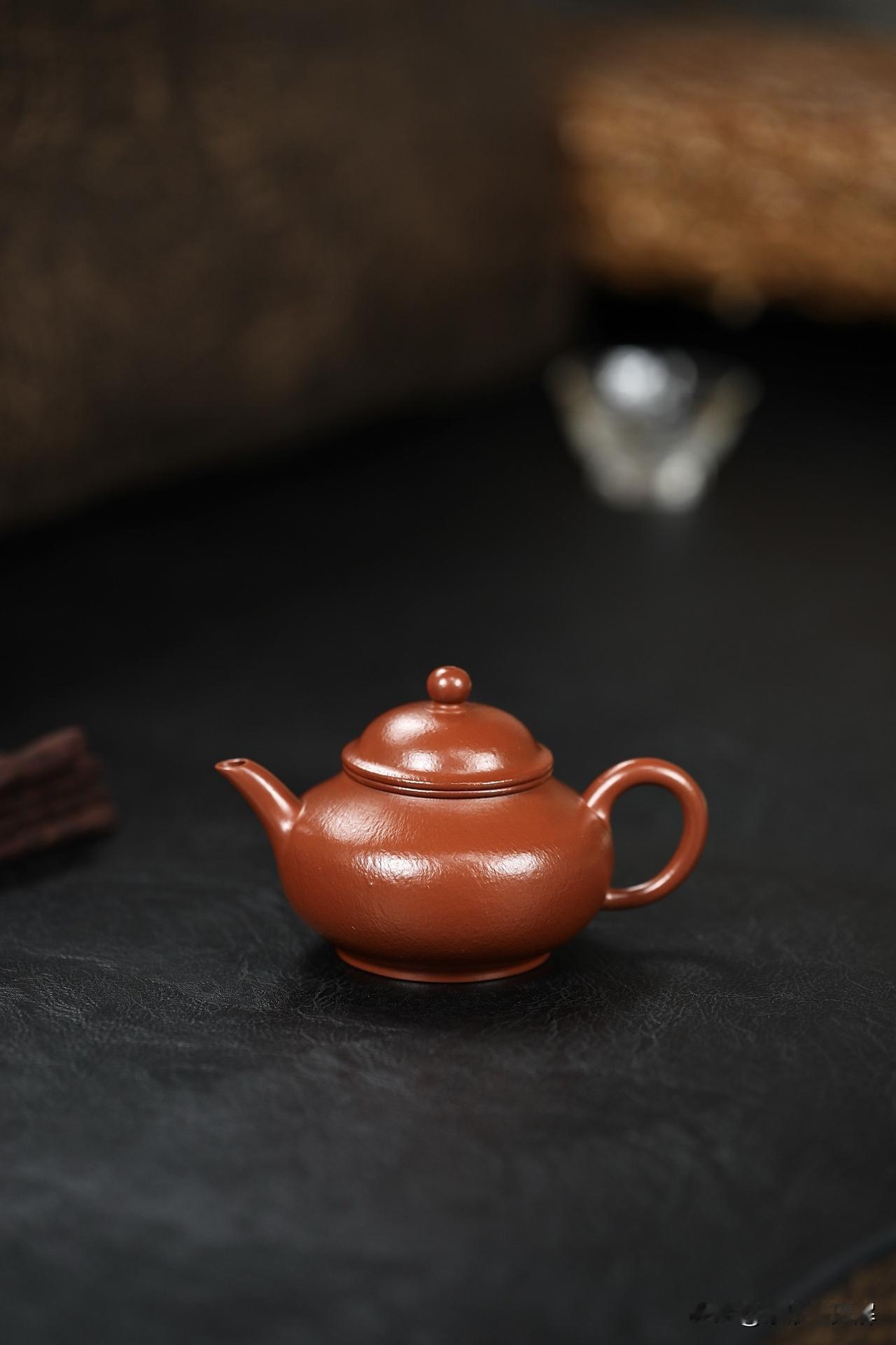 全手工紫砂壶必须“内壁刻字”？这往往是“画蛇添足”！

“走远了，就会忘记为什么