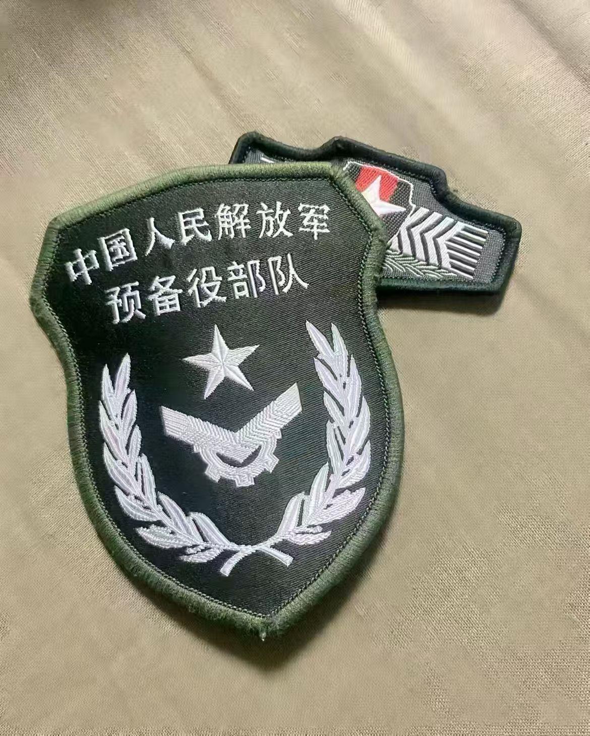 建议取消退役军人优待中没有多少实际意义的项目，因为这些优待项目退役军人获得感不高
