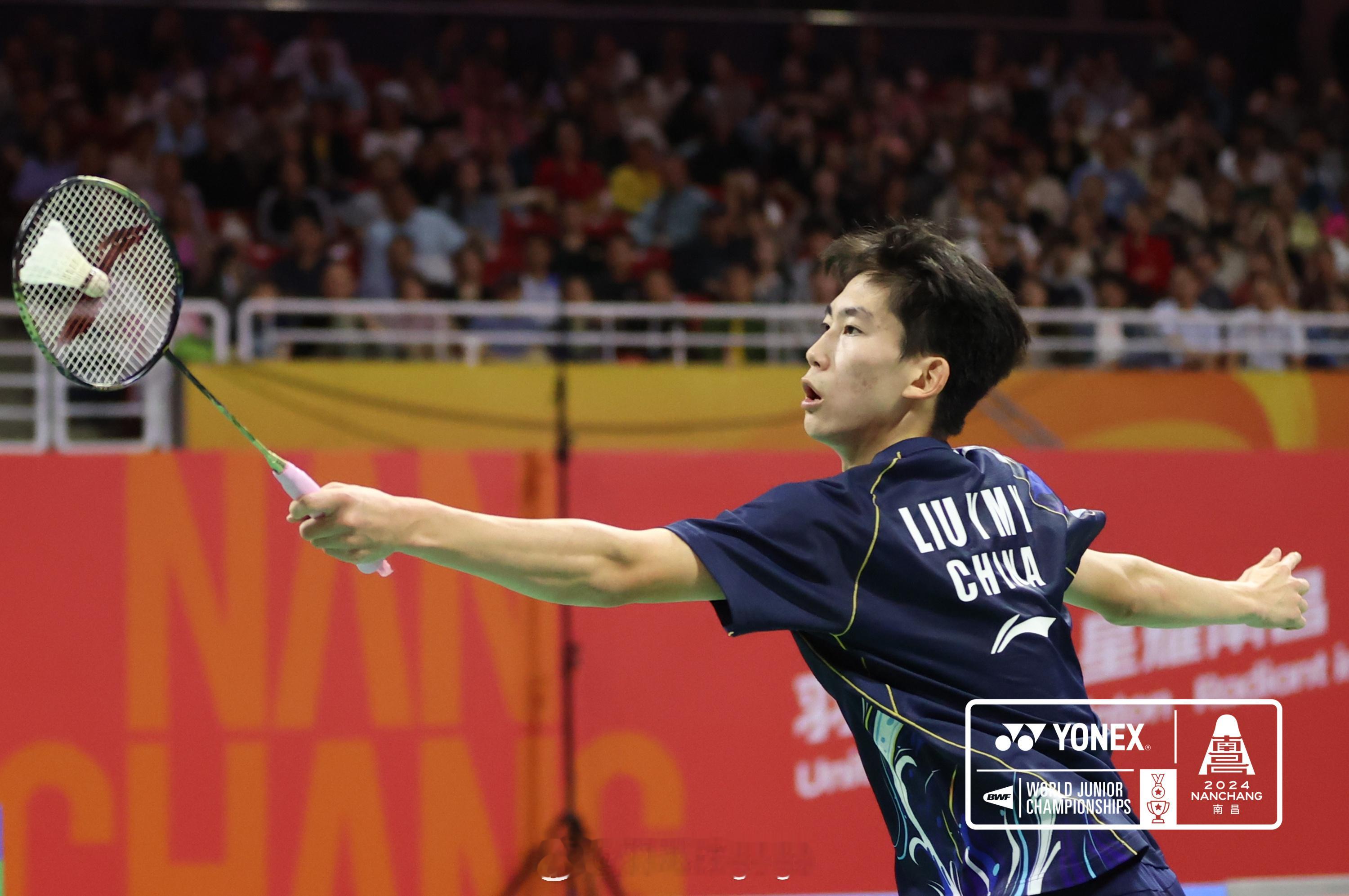 2025年世界青年羽毛球锦标赛 国青四强名单男单：刘洋名宇、李知航女单：刘思雅男