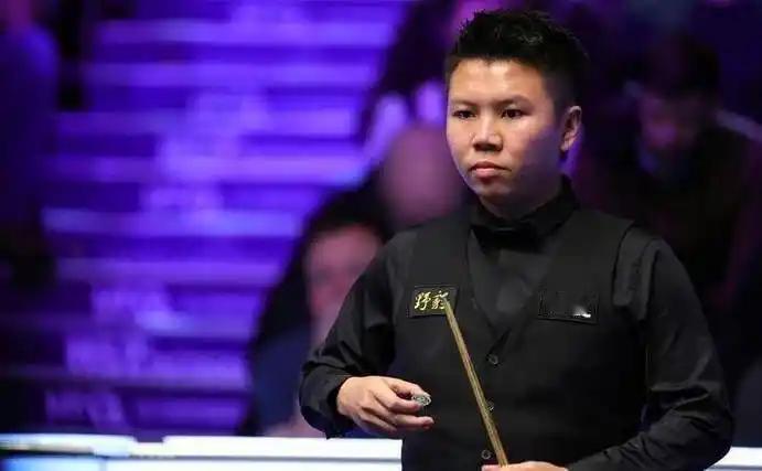 中国军团9人晋级审判轮!
4月14日，2026斯诺克世锦赛资格赛第三轮战罢，中国