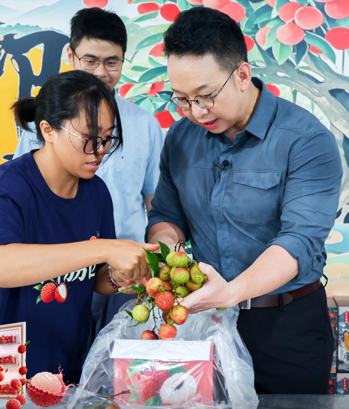 珠海荔枝鲜到西安枝头鲜荔先行登机奔赴长安，岭南清甜穿越山河抵达西北，一城烟火遇一