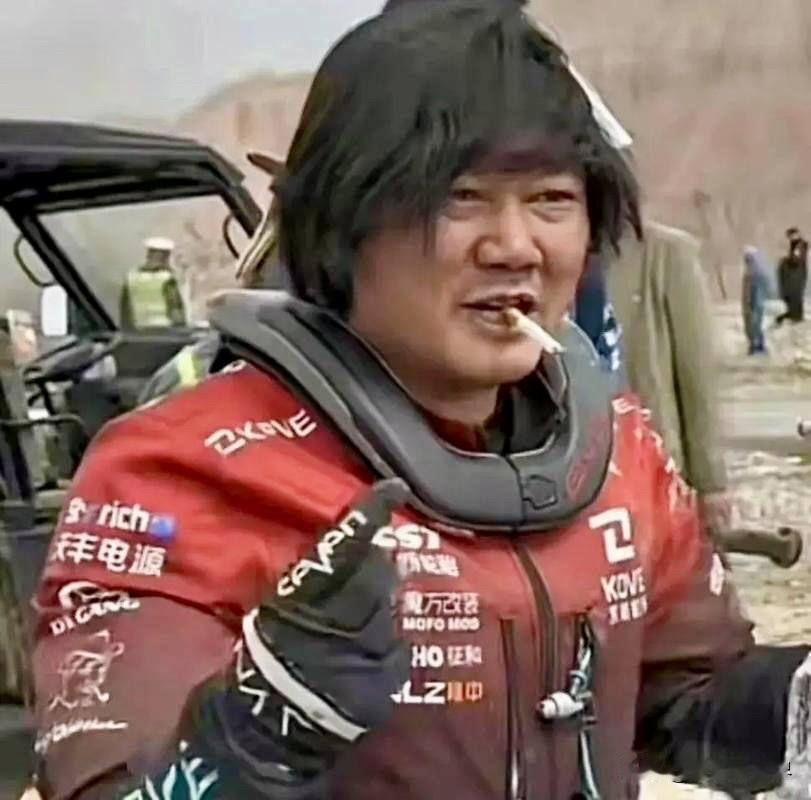 【灵灵看世界：从造得出到跑得赢！张雪机车为什么那么牛？】

张雪机车为什么那么牛