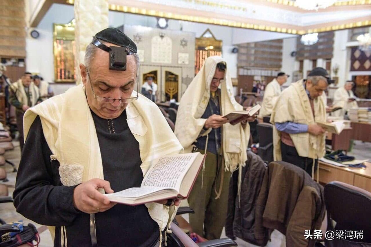 西方媒体永远不会告诉你这一点。

伊朗是除以色列以外中东地区犹太人口最多的国家。