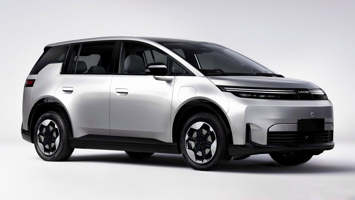 想当年埃安Y PLUS也是10-13万纯电SUV中非常热门的一款，这次的N60可