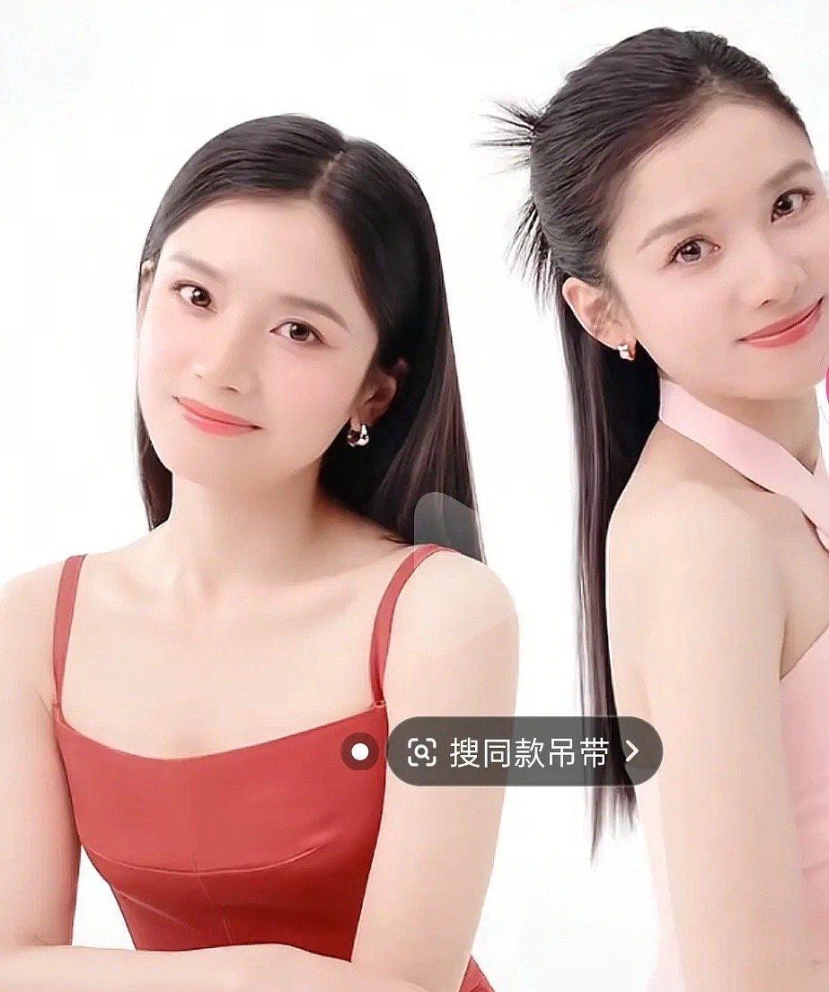 张婧仪站在那里就充满故事感 ​​​