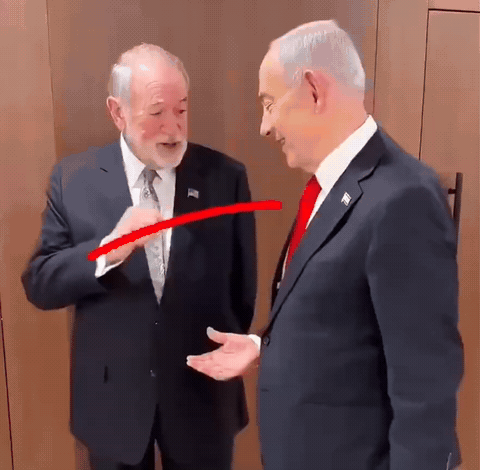 AI 在画内塔尼亚胡的手指时又翻车了？