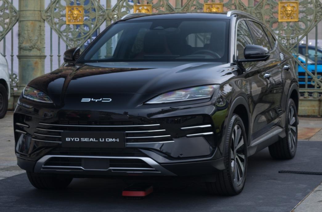 为什么同为插电混动汽车，偏偏中国的汽车更受欧洲人追捧？

其实，现在欧洲汽车圈里