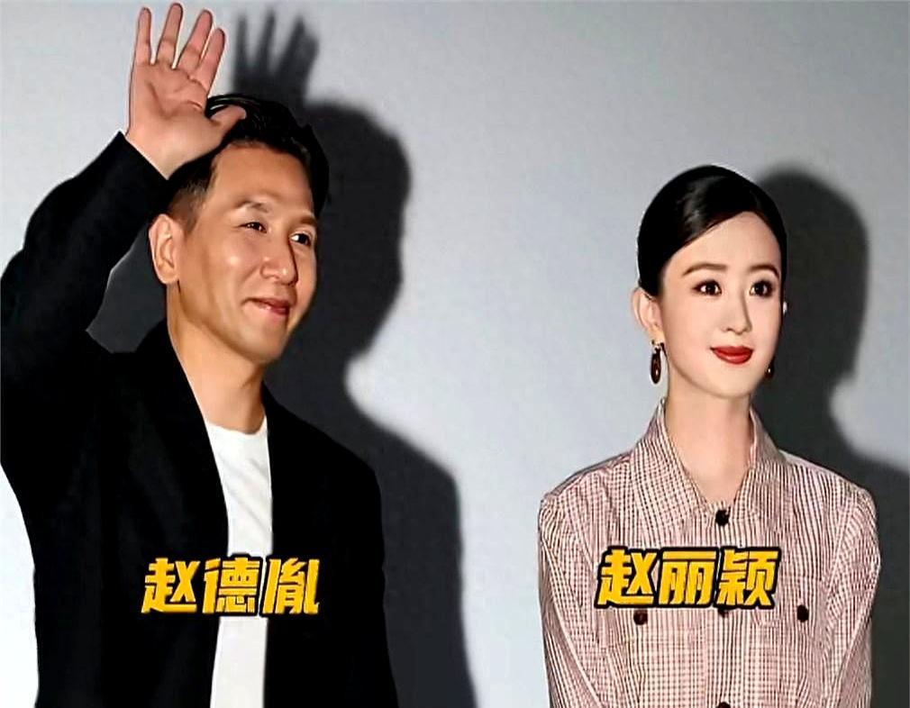 狗仔亲口承认：跟了半年，跟丢了，“查无此人”。
 
刘大锤在直播里被问烦了，直接