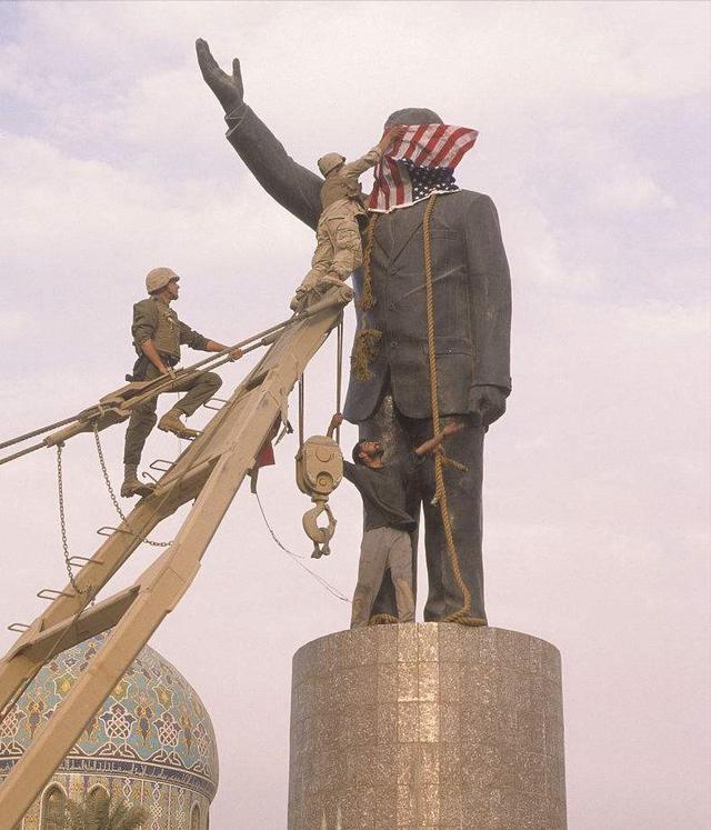 萨达姆倒台都20年，伊拉克还是贫穷国家！美国长期制裁下，委内瑞拉通胀飙至475%