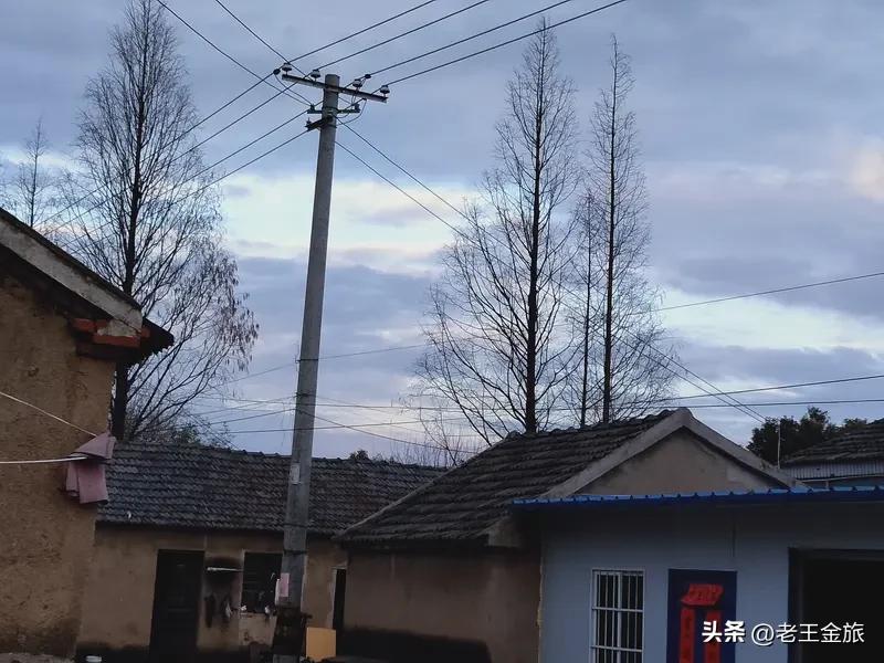 人这一生，转来转去，还是农村老家最让人安心。不用在复杂的人际关系里周旋，不用看别