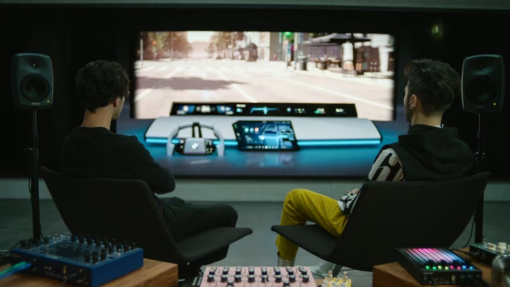 车若初见[超话] 宝马开始在声音上下功夫了，BMW HypersonX声效系统，
