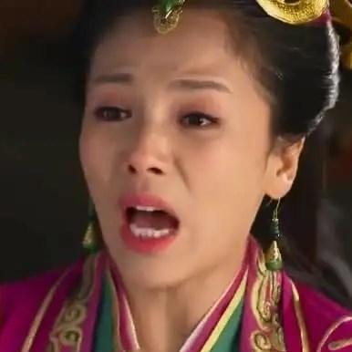 公元666年，武媚娘弱弱地问李治：“皇上你对魏国夫人的情，传出去不怕百姓议论吗？