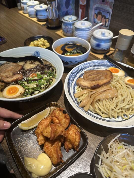 宁波，周末，两个人，一家店！