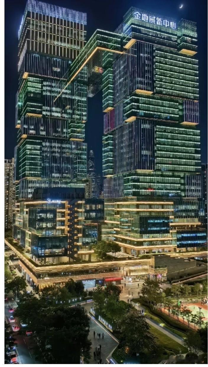 月薪10万的牛马工作环境，你知道是在哪里吗？