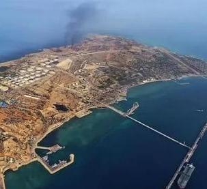 你站着进去，我让你躺着出来！美军陆战队增援中东，要攻占伊朗战略岛屿。美军占那个岛