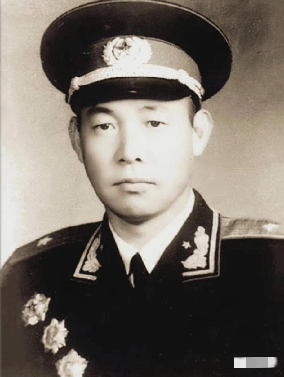 刘懋功回忆  宋时轮两次指挥失误
 
一、打盐池之争（1936年西征，宋时轮任红