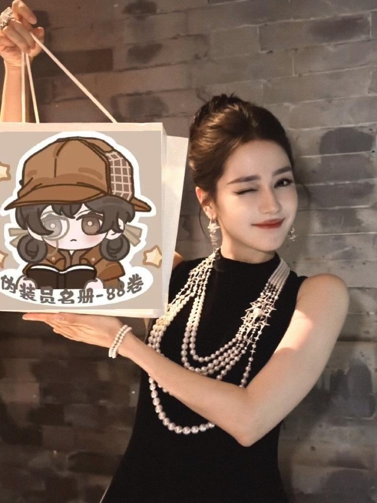 迪丽冷巴 【卷起来了】恋吗 他们说菜就多恋 热巴姐姐！看这！这里！！！Oi !O