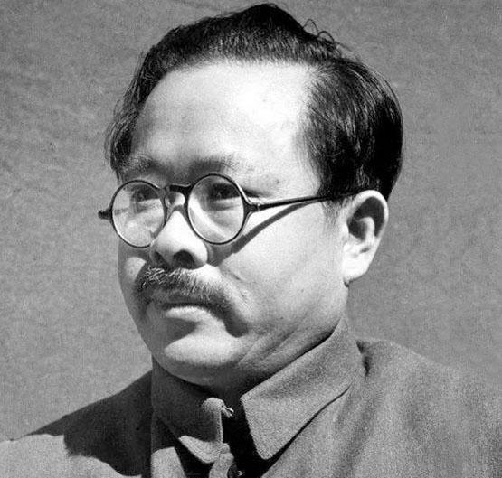 在解放战争时期，作为中共中央五大书记之一，任弼时都发挥了哪些重要历史性贡献？
1