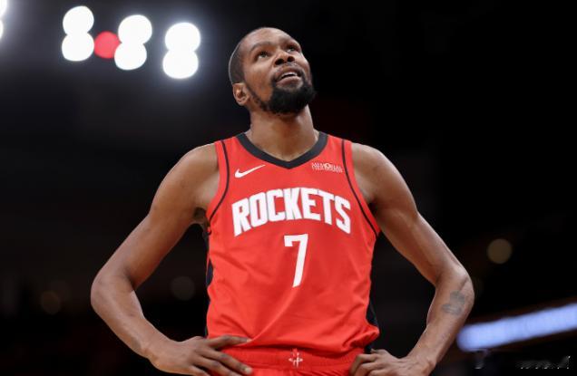 1月17日讯 NBA常规赛，火箭主场背靠背110-105击败森林狼，杜兰特赛后接