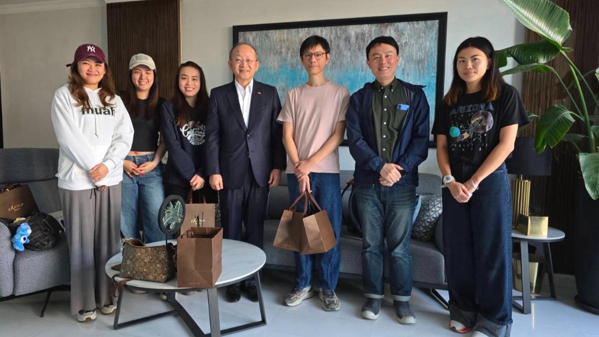 【台外事部门宣布“义助一名中国人离开巴林”】民进党当局妄称台湾民众找大陆方面撤离