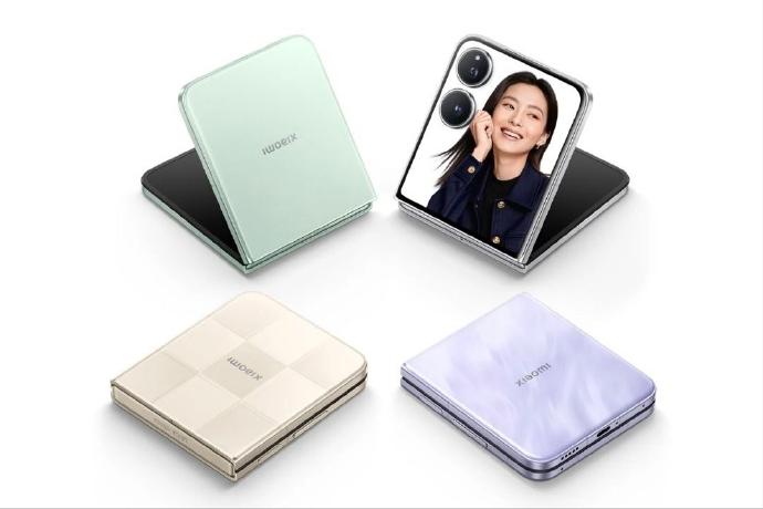 小米MIX Flip 2快要来了

相比前代，除了升级到骁龙8 Elite处理器