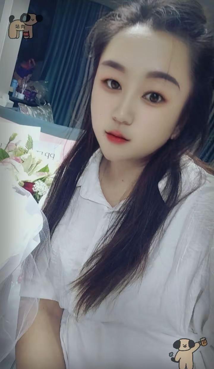 岁月匆匆，又是一年。在这特殊的日子里，祝我自己生日快乐！愿未来的日子，我能更加坚