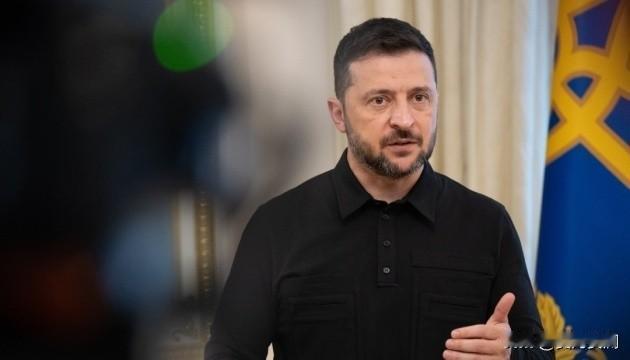 泽连斯基在访问塞浦路斯时宣称，与欧美伙伴的谈判已提升到新高度，俄乌冲突有望在20