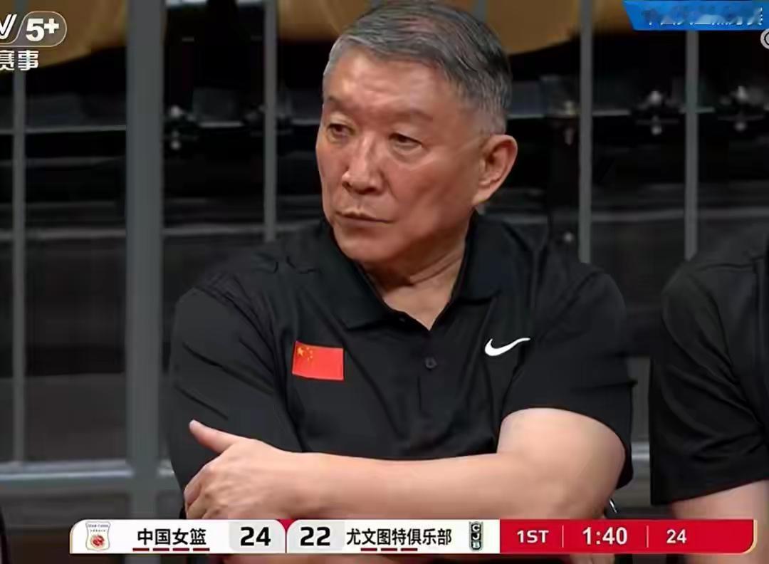 不是韩旭杨舒予，尤文图特主帅盛赞中国一人，她击败我们所有努力。
尤文图斯女篮 杨