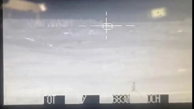 俄罗斯T-90M坦克在乌克兰战场中的出色表现，视频截图表明火力射程达到6830米