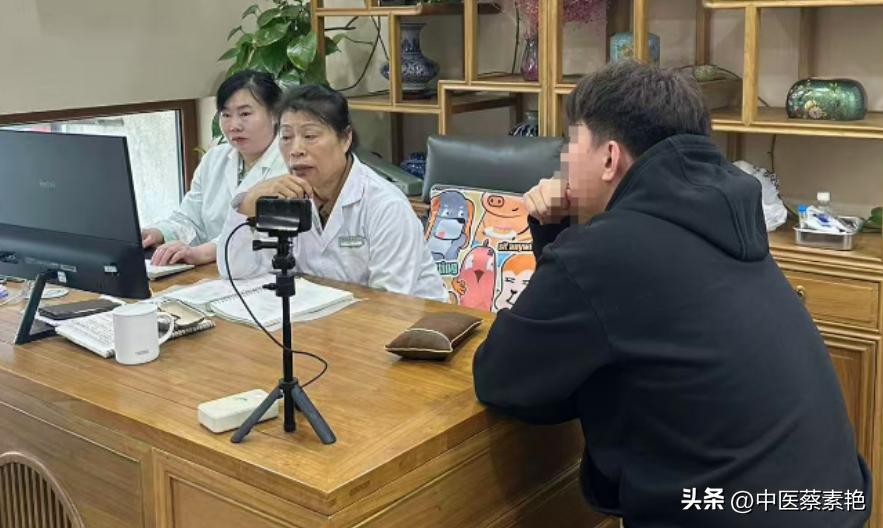 年纪轻轻打飞机，肾精亏虚怎么能补回？

不少男生年纪轻轻，身体却提前 “透支”：