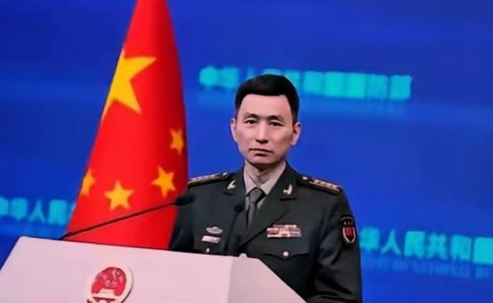 日本现在估计肠子都悔青了。
 
他怎么也不会想到，
 
才部署完导弹，就被中国国