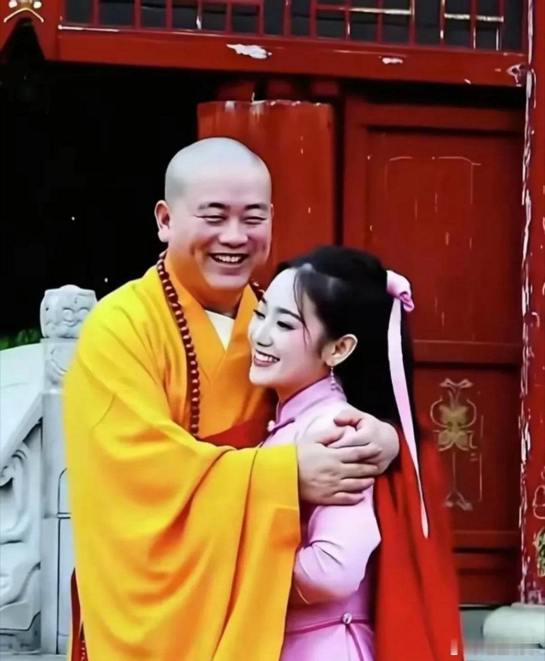 不要去过于崇拜任何一个人，一个个正人君子都出了事，比如老许、老宗、老和尚等，咋一