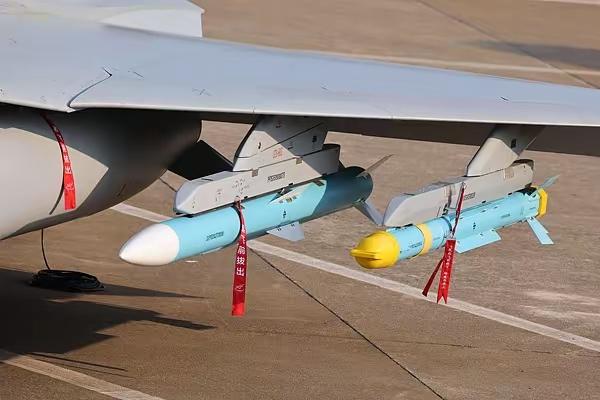  印度决定借鉴PL-15先进技术研发自身导弹：印度国防研究与发展组织因回收巴基斯
