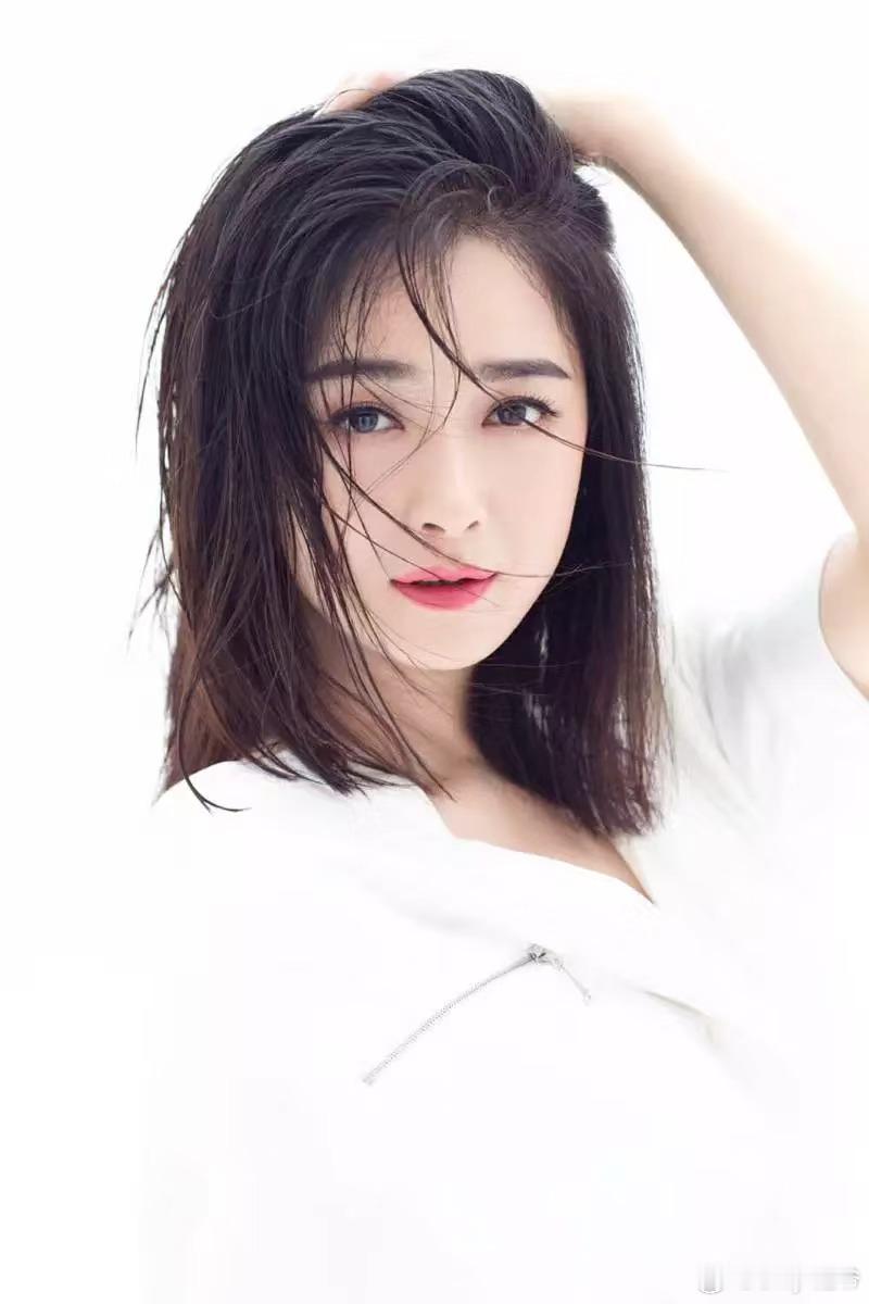 蒋欣  总是深夜会想起的人