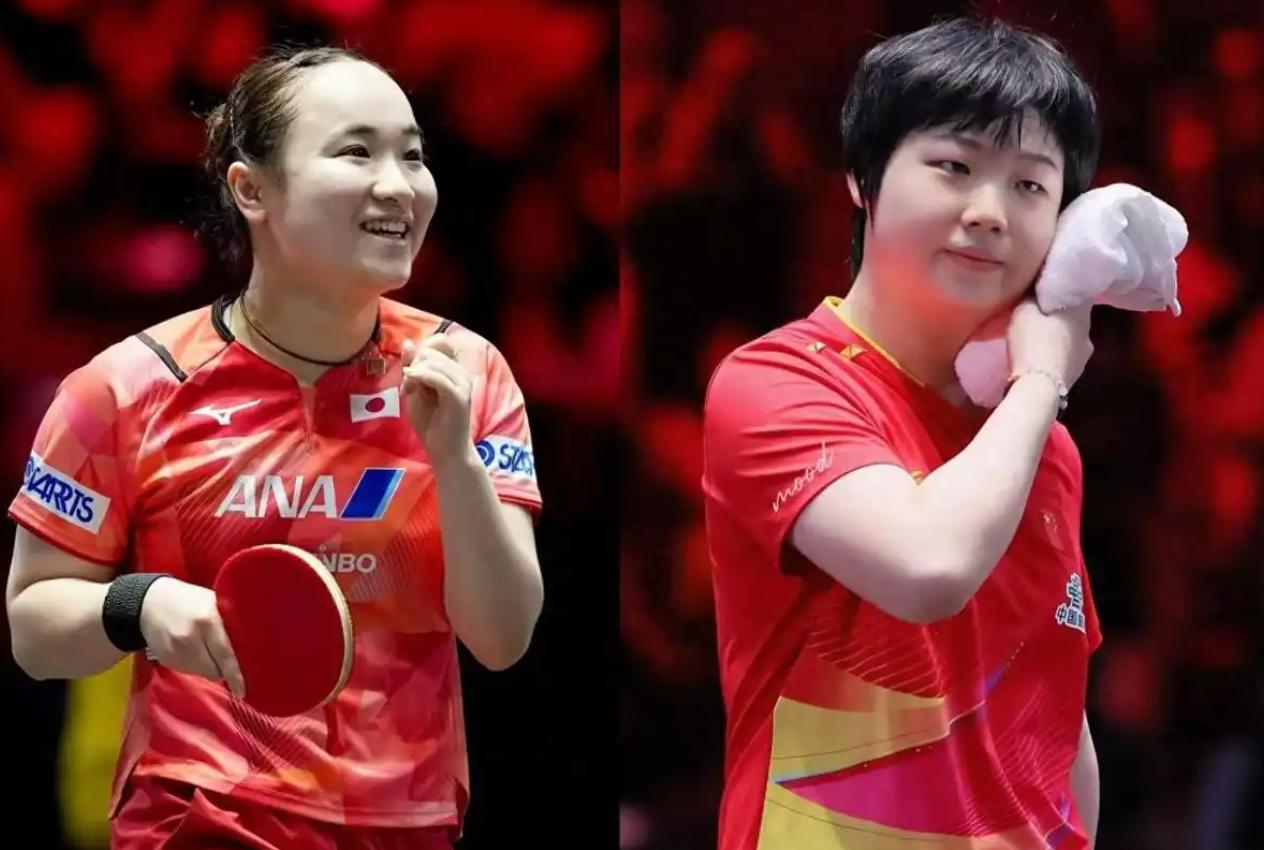 蒯曼3:0拿下伊藤美诚那会儿，你们注意到教练席后头的莎莎在干啥了吗？孙颖莎已经开