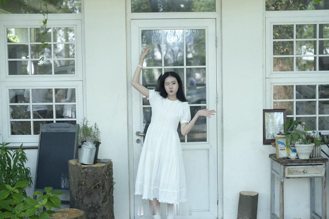 📷虽然两个月但是拍照姿势没有任何增进 