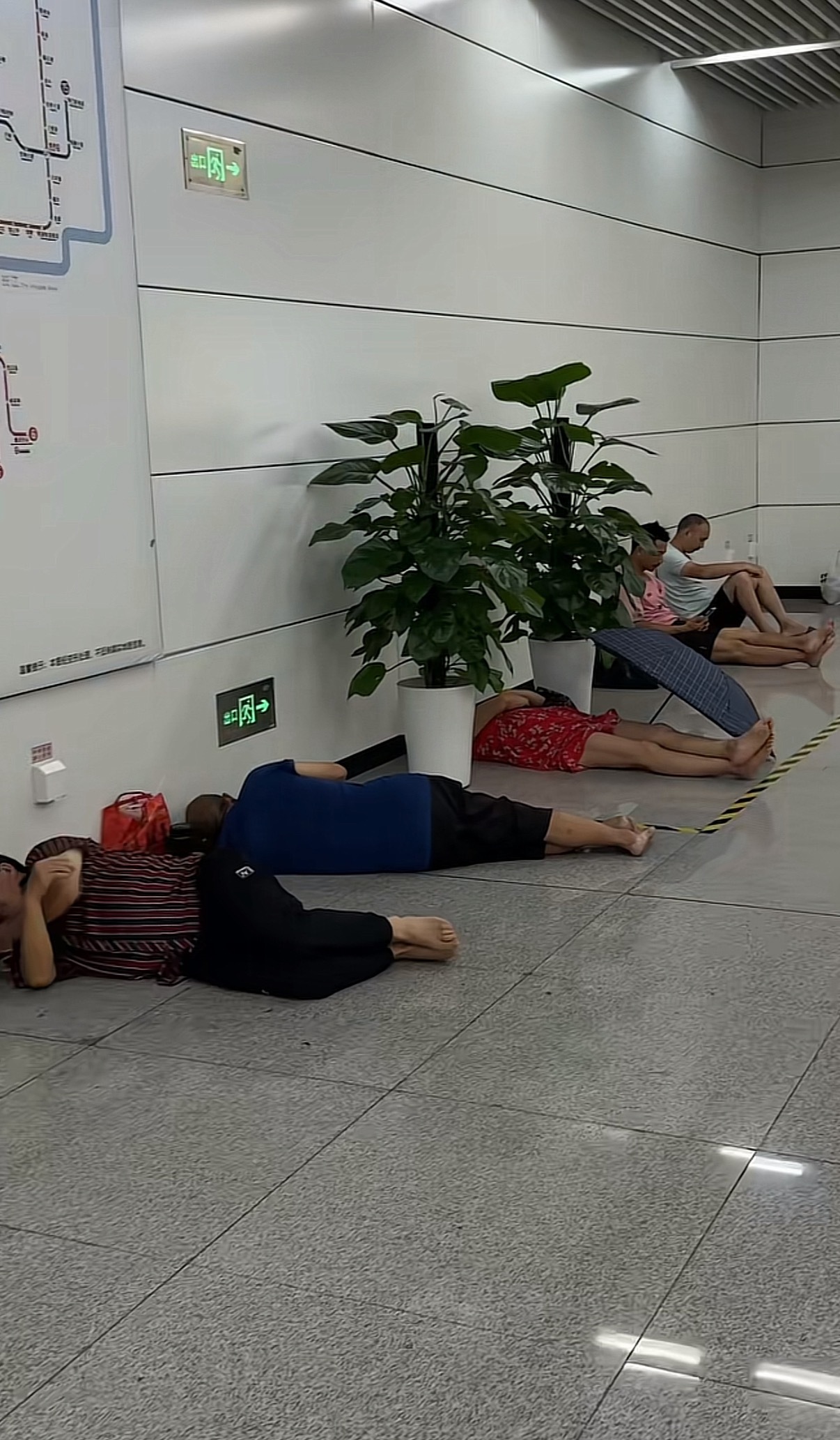 重庆的老辈子些真的还是太松弛了 