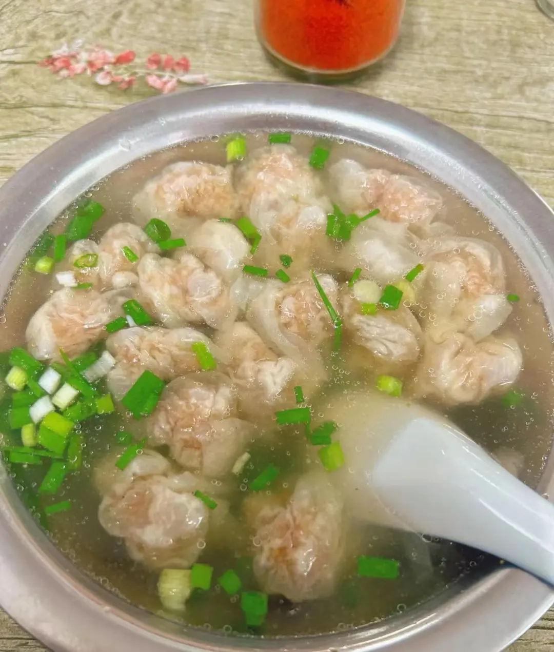 在香港🇭🇰也可以吃到福建正宗薄皮馄饨啦