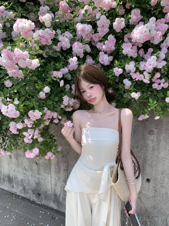 🌸