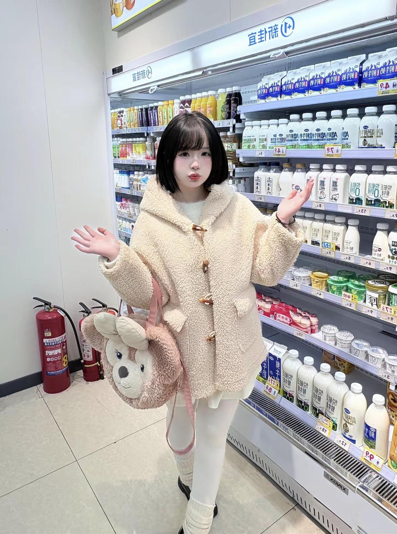 面相学根本就不准，虽然我每天都极尽恶毒的言语诅咒我的仇人，但我的长相还是呆萌无辜