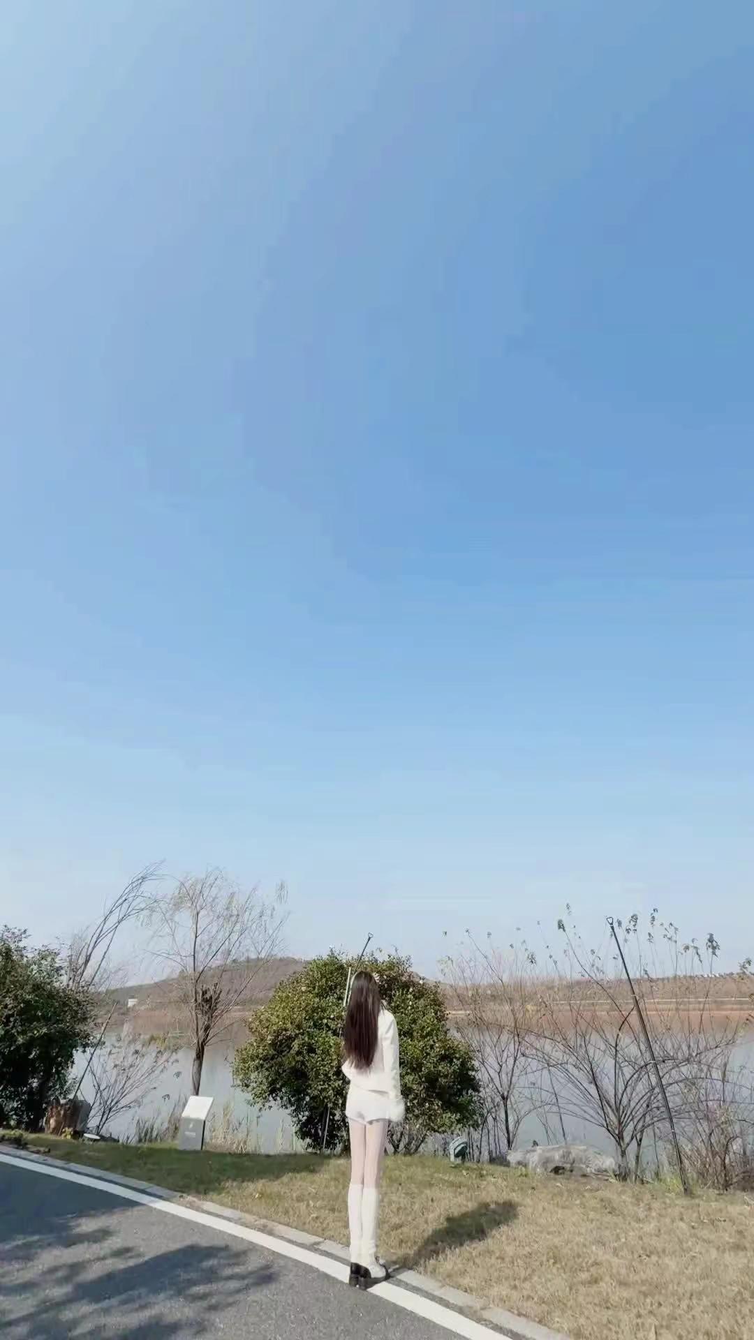 我知道这世界本如露水般短暂 然而然而