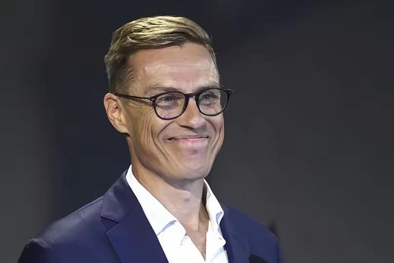 北约国家宣布乌克兰打赢了，需要依仗胜利，让普京在谈判桌上屈服

芬兰总统这话一说