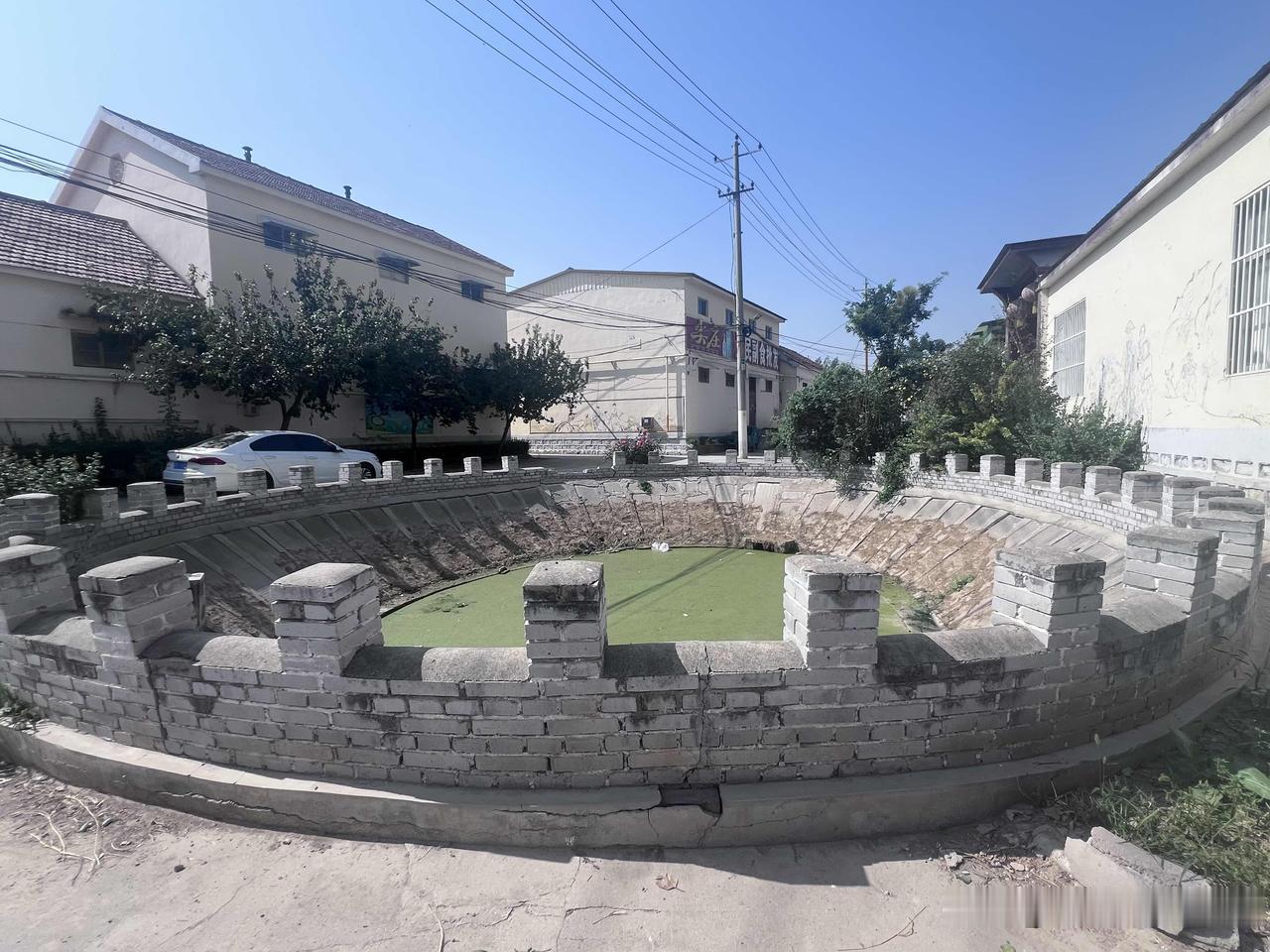 山东滨州滨城区沙河街道吕太占村的清代古暗渠：清乾隆八年修建的地下排水暗渠，是滨州