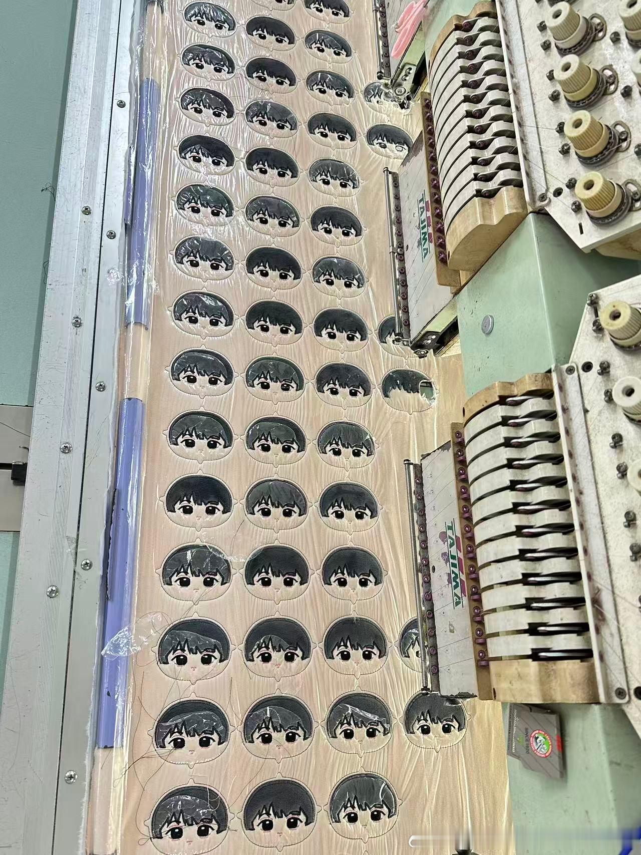 面皮哒哒哒哒哒哒... 