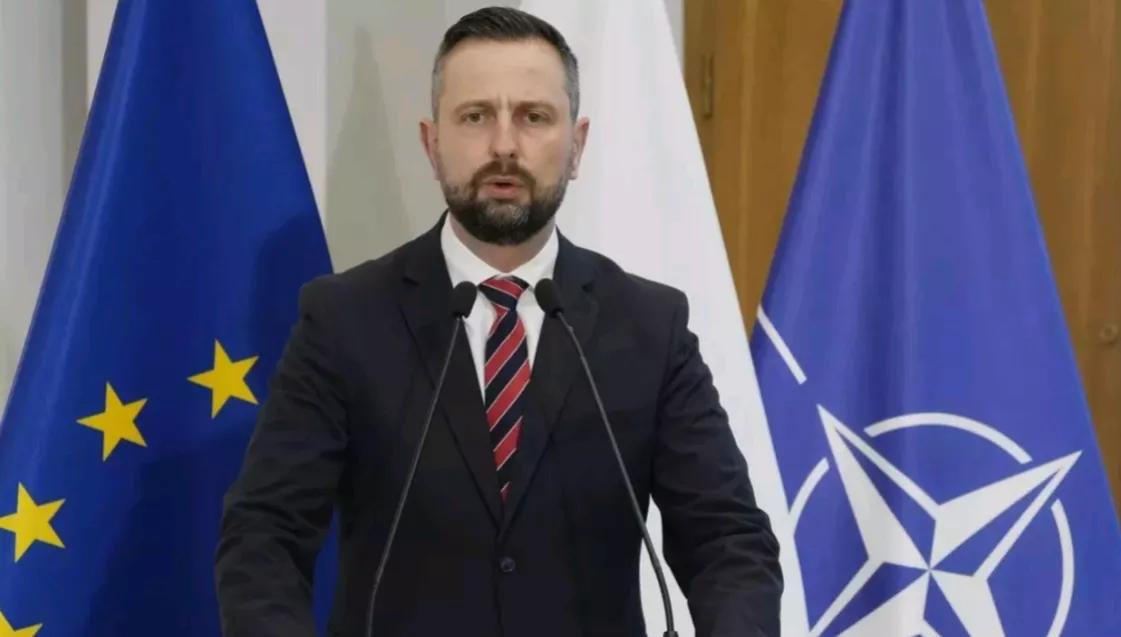 波兰防长证实，波法两国将启动联合核反击演习。

《图片报》报道，当地时间21日，