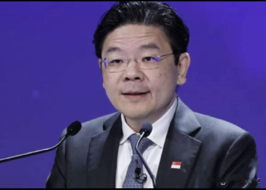 新加坡国庆群众大会，黄循财这次的华语演讲，真的戳中了很多华人。
 
很多人没意识