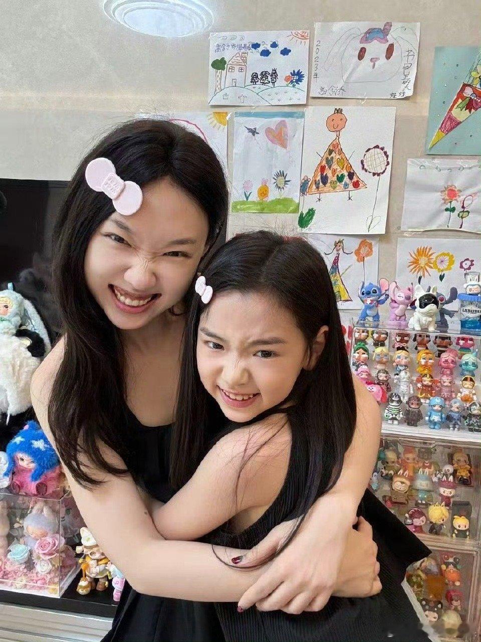 管乐小酒窝cha了美美桑内这视频有神奇的魔力能让人忘记烦恼，吃可爱多长大的小美女